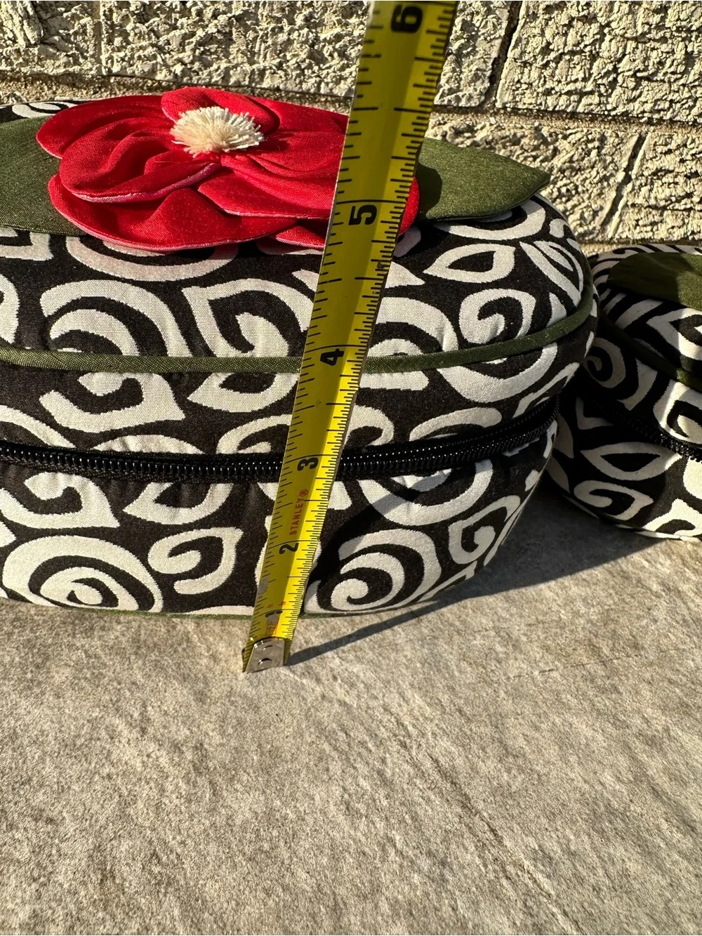 Goody Goody California Black White Swirl Red Flower Soft Case / Pouch 2 pcs